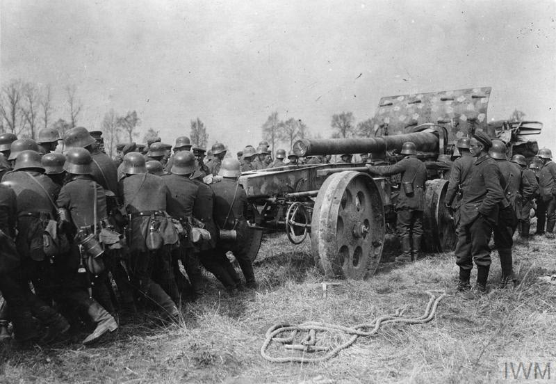 Removing travelling carriage from 15cm Kanone 16 (Krupp)
