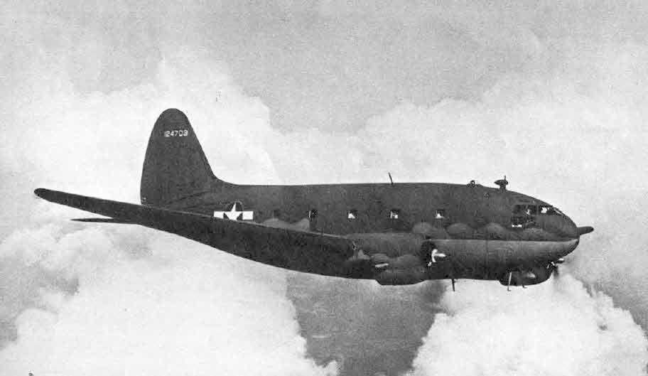 Curtiss C-47/ R5C Commando from the right 