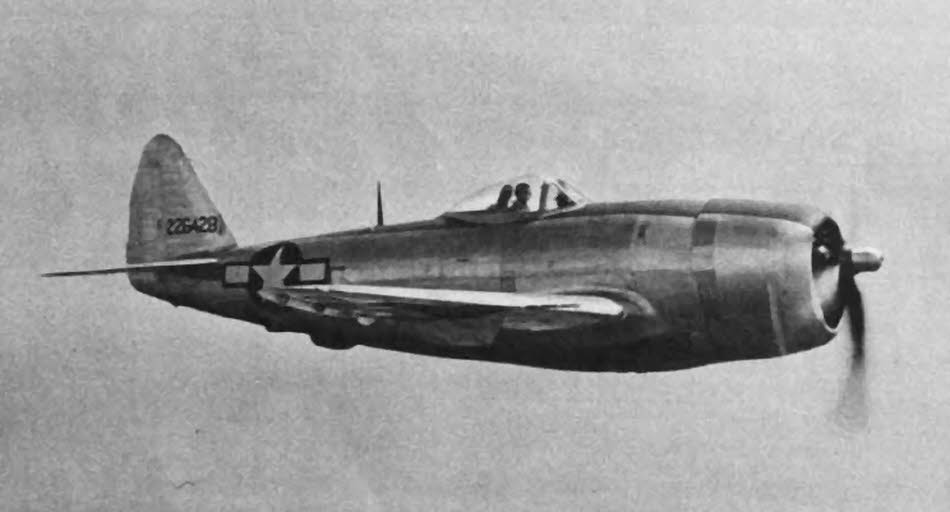 Republic P-47D Thunderbolt from the right 