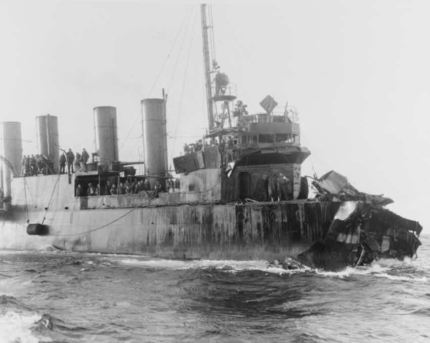 USS Blakeley (DD-150) with damaged bow, 1942 