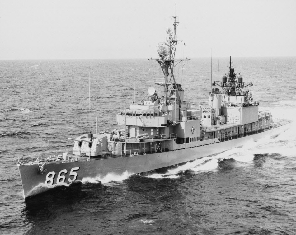USS Charles R Ware (DD-865), Oahu, 1967 