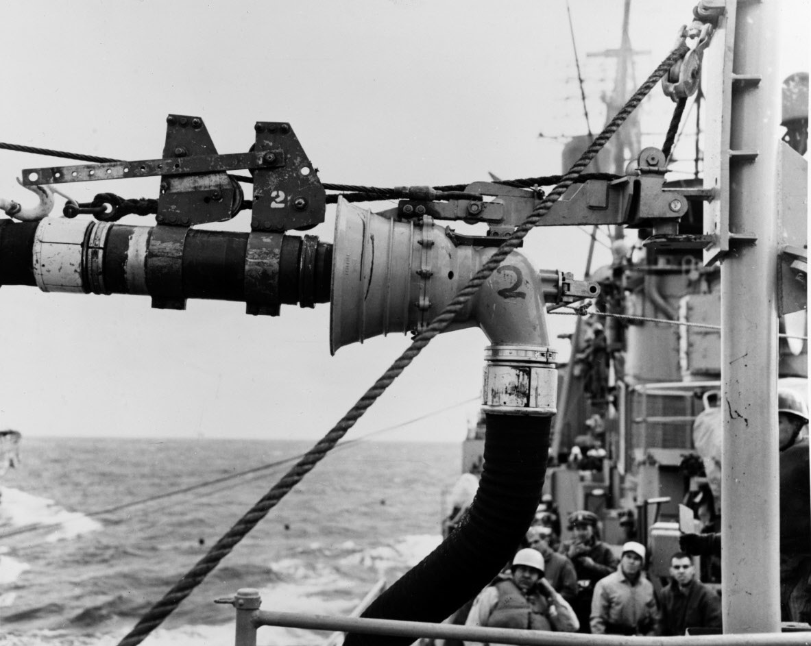 USS Gyatt (DD-712) during fueling tests, 1964 