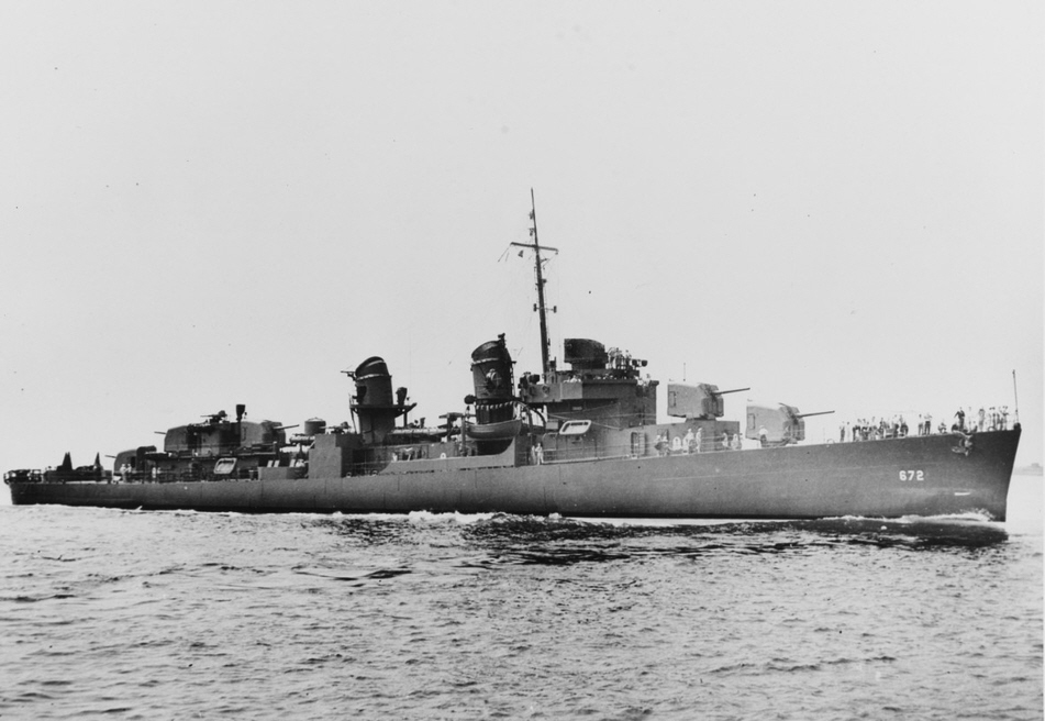 USS Healy (DD-672), September 1943 with radar censored 