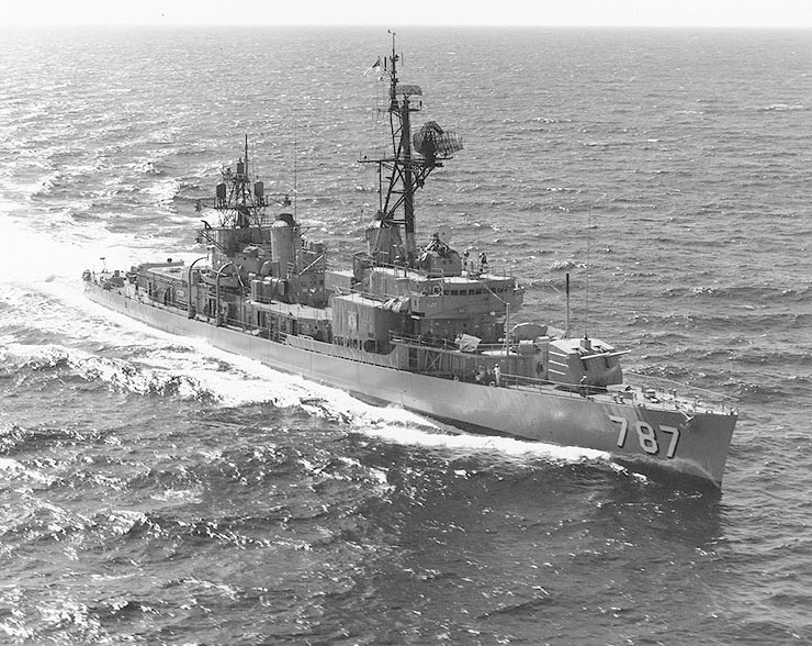 USS James E Kyes (DD-787) off Hawaii, 1966