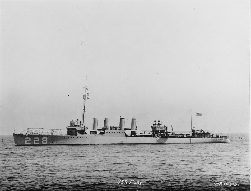 USS John D Ford (DD-228) in the 1920s 