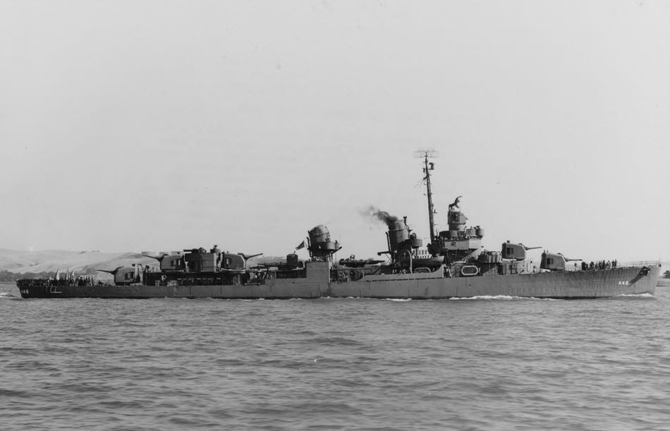 USS La Vallette (DD-448), Mare Island, 1943 