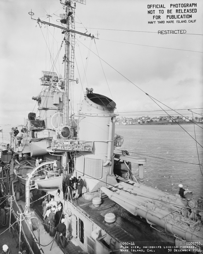 Amidships view of USS McKee (DD-575), Mare Island, December 1944 