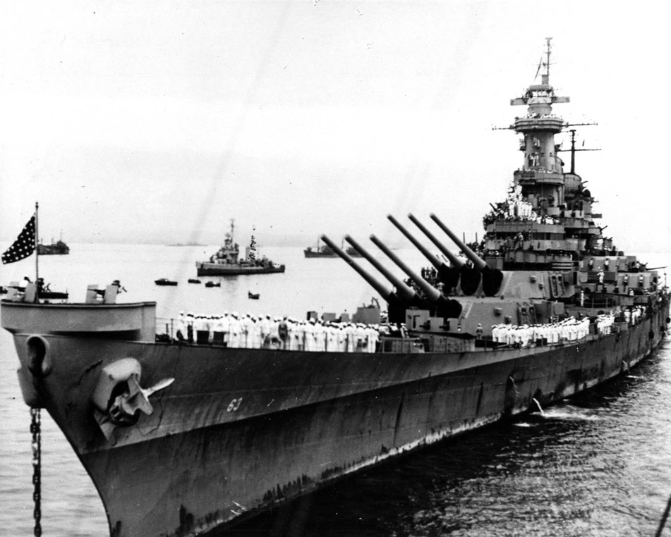 USS Missouri (BB-63) in Tokyo Bay, 1945 
