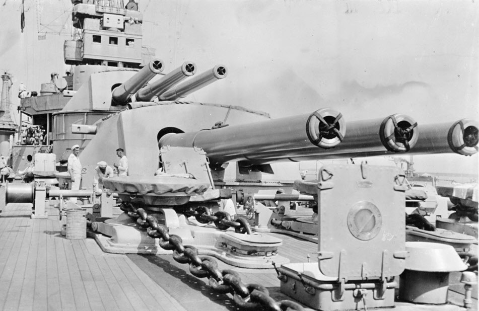 Forward Guns, USS Pennsylvania (BB-38) 