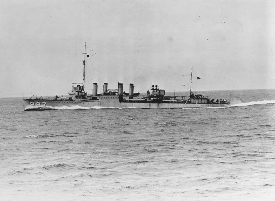 USS Pillsbury (DD-227) in 1930 