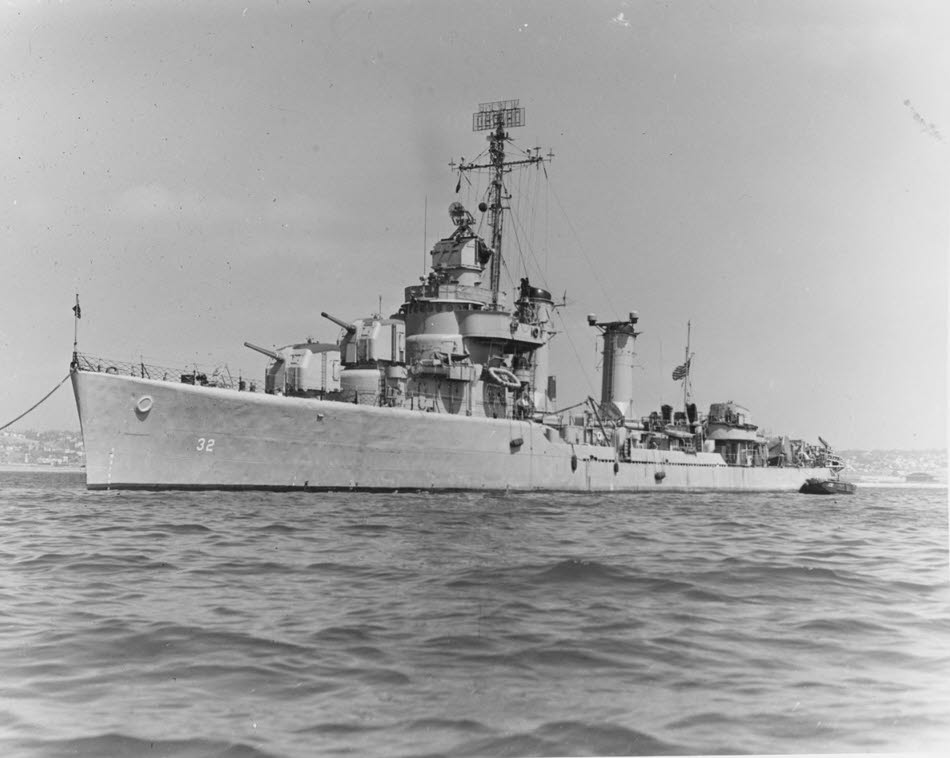 USS Quick (DMS-32), c.1946 