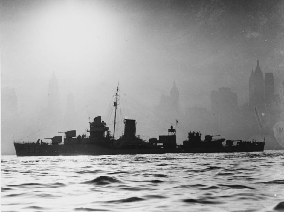 USS Ralph Talbot (DD-390) at New York, 1938 