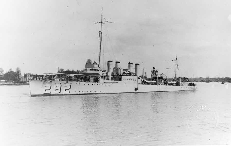 USS Reid (DD-292) at Bordeaux, 1925 