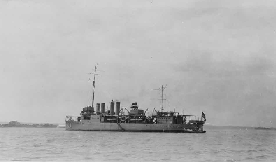 USS Robert Smith (DD-324) at sea 