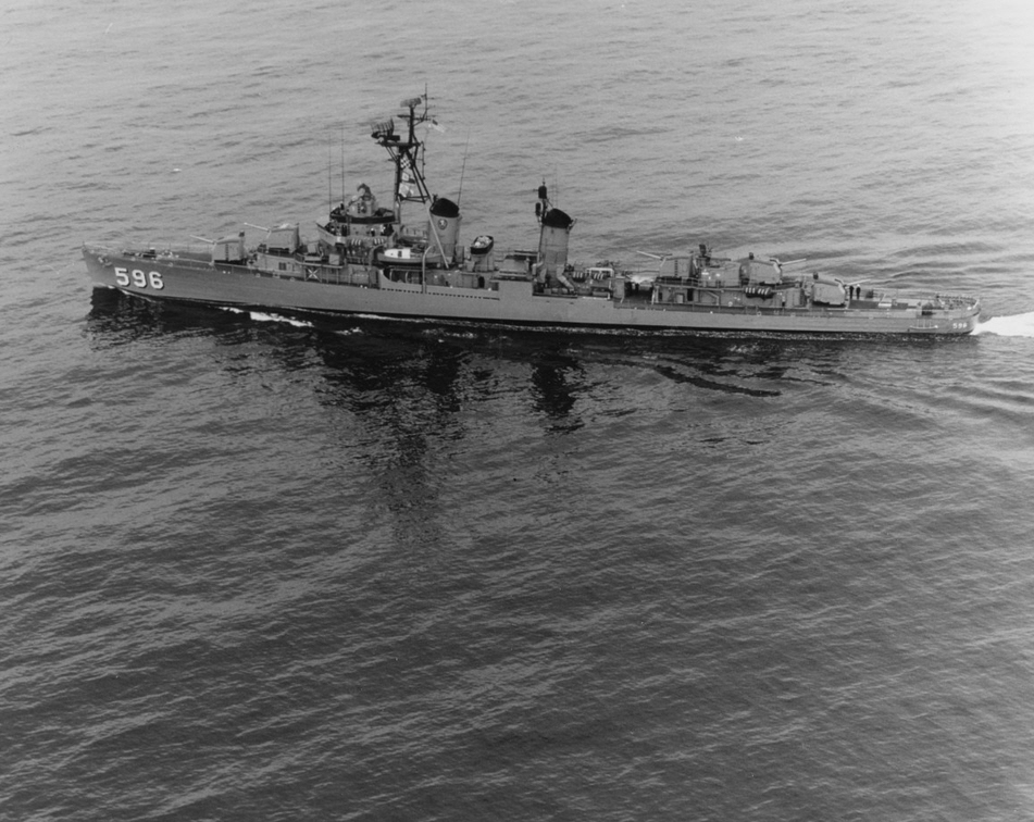 USS Shields (DD-596) off San Diego, 1970 