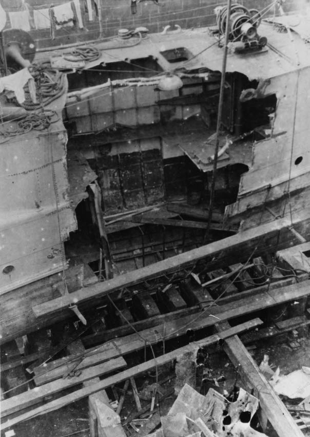 Damage to USS Stewart (DD-13) after collision, April 1918 