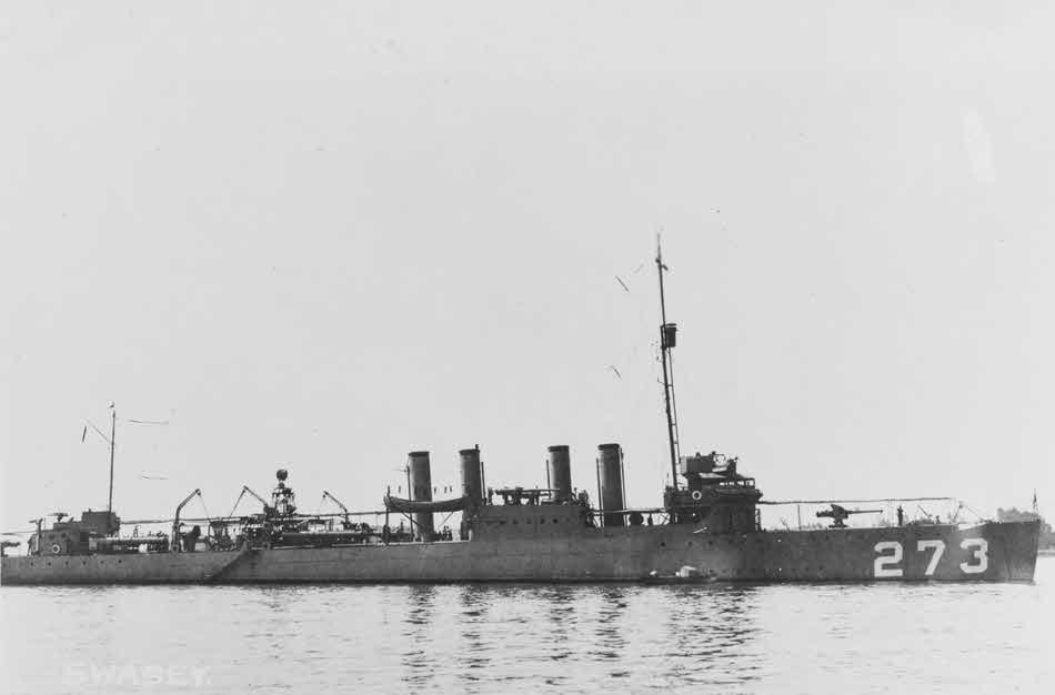 USS Swasey (DD-273) from the right 