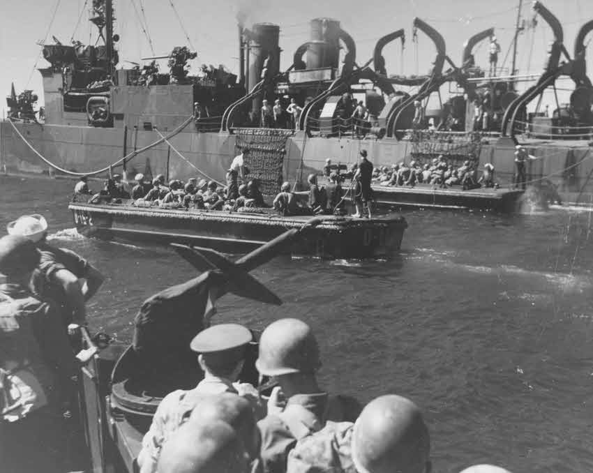 Troops embark on USS Ward (APD-16), 30 July 1944 