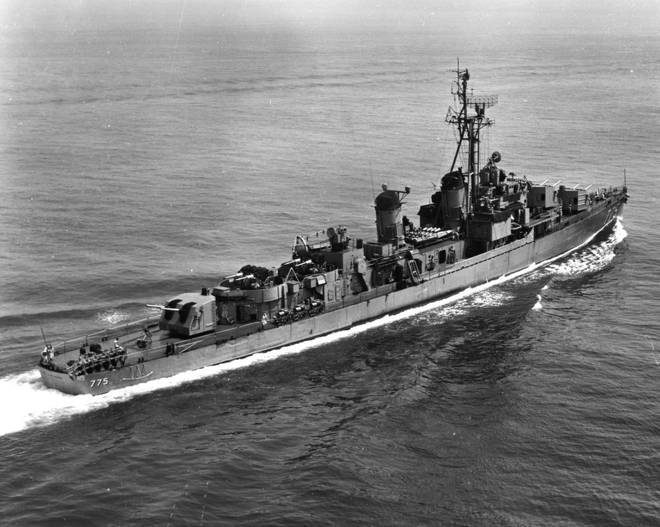 Starboard quarter view of USS Willard Keith (DD-775) 