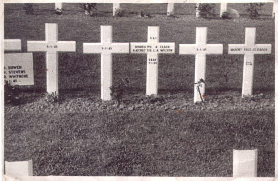 Alan Leach's original war grave