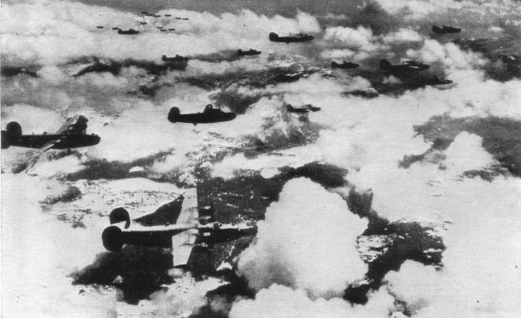 Formation of B-24 Liberators on their way to Austria, 12 April 1944