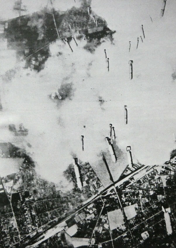Bombs falling on Berlin, 29 April 1944 