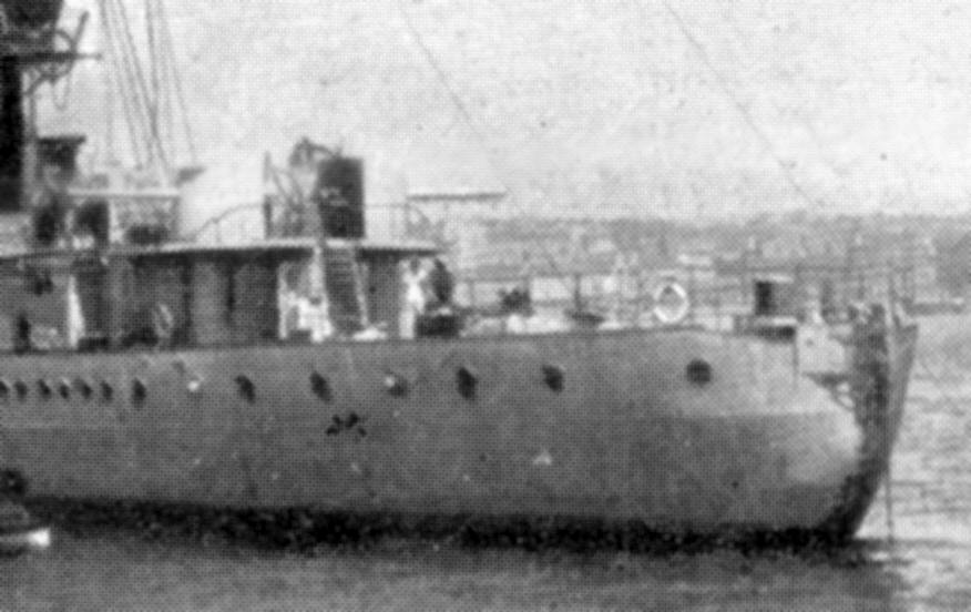 The rear 4.1in guns of SMS Breslau