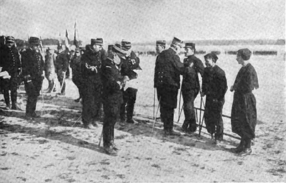 General Lienard presents Croix de Guerre, c.1915 
