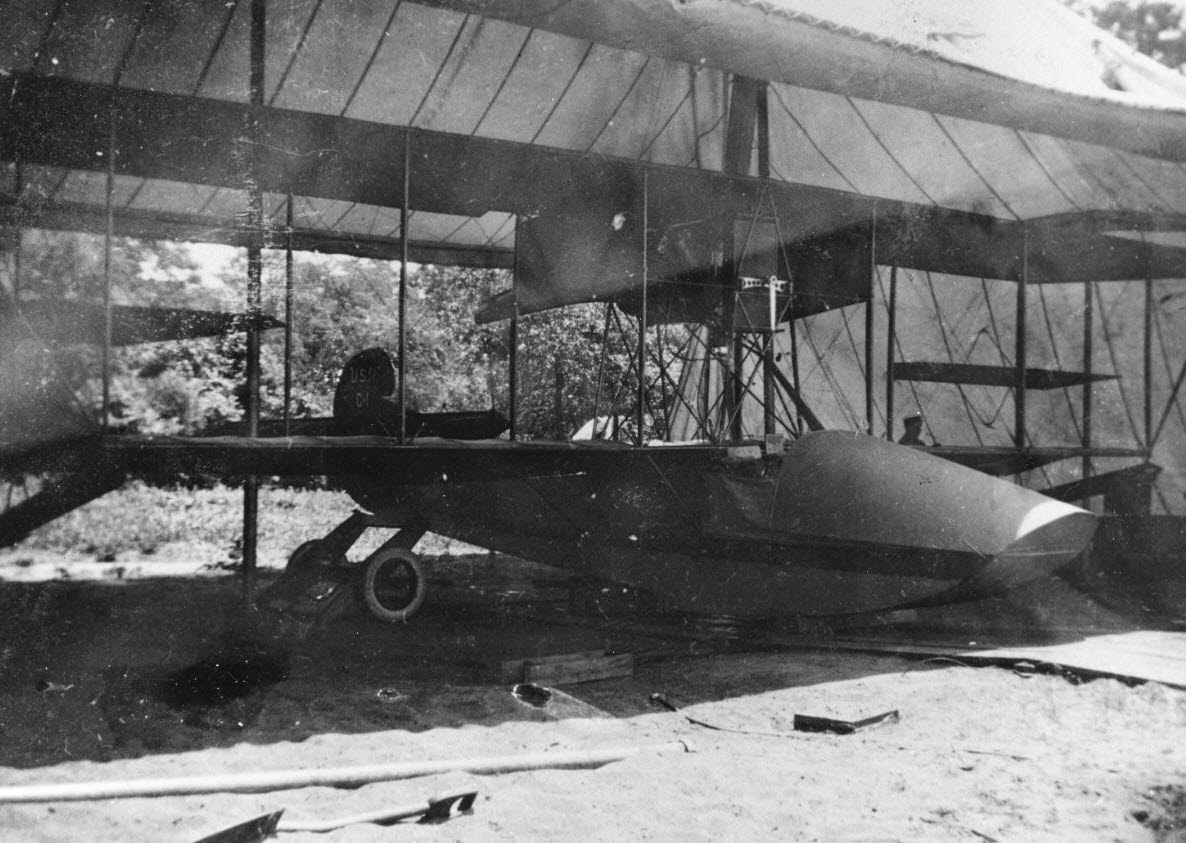 Curtiss C-1/ AB-1 in a tent, 1913 