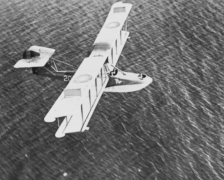 Curtiss HS-2 in Flight 