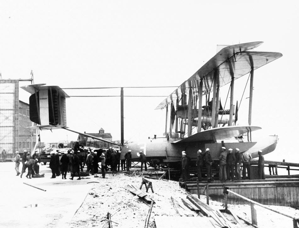 Curtiss NC-4 before Transtlantic Flight 