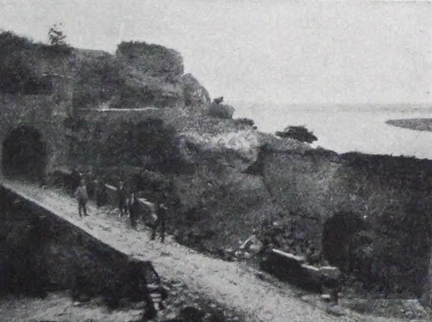 Shell damage at Belgrade, 1914 (1 of 2) 