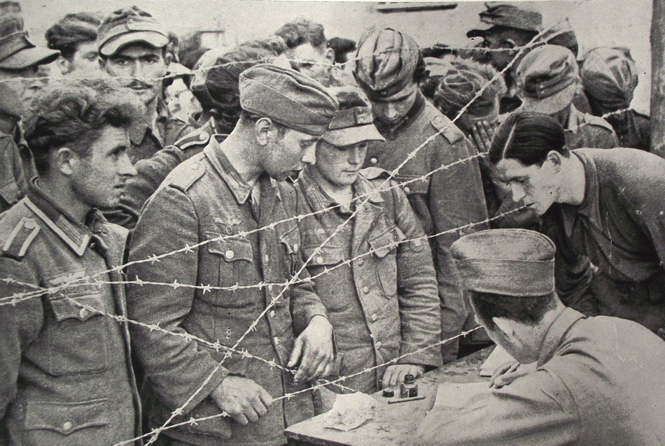 German POWs take at Castelforte and Monte Majo 