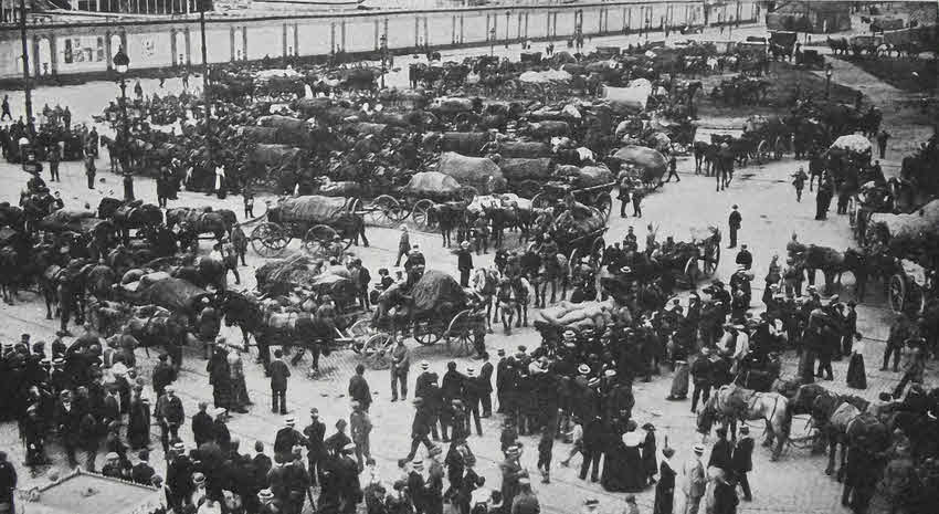 German supplies, Place d'Anvers Brussels, 1914 