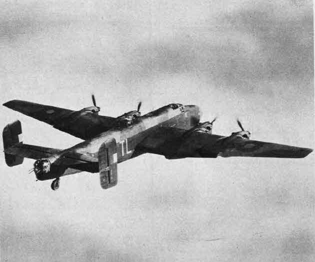 Handley Page Halifax Mk.II Series 1a (late) of No.35 Squadron 