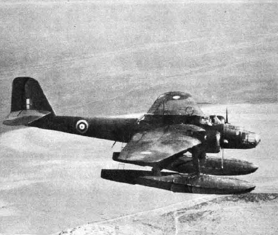 Heinkel He 115 from the right 