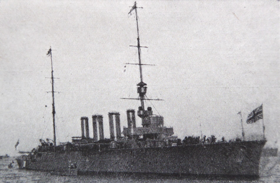HMS Birmingham from the right 