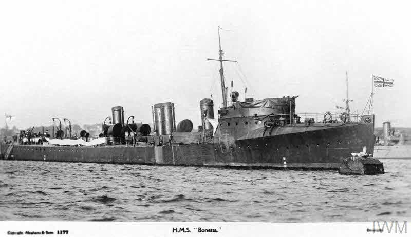 HMS Bonetta from the right 