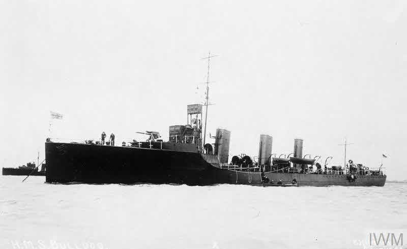 HMS Bulldog from the left 