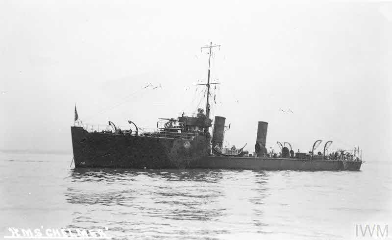 HMS Chelmer from the left 
