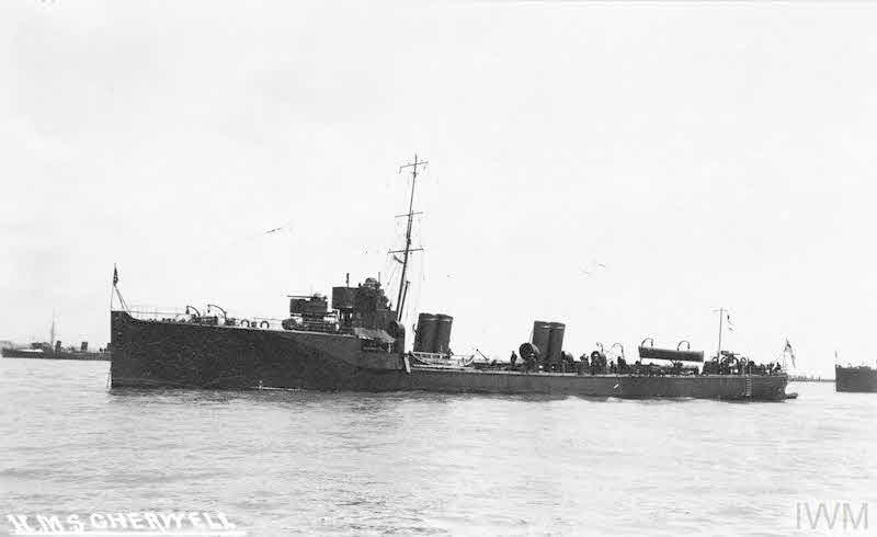 HMS Cherwell from the left 
