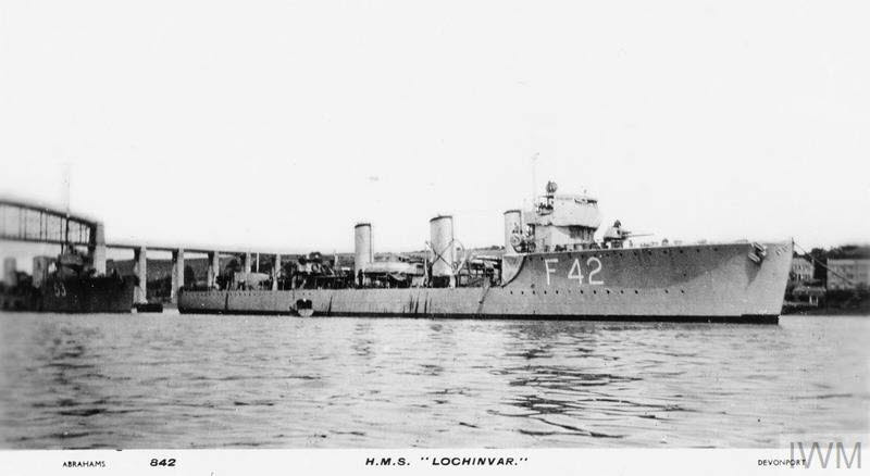 HMS Lochinvar from the right 