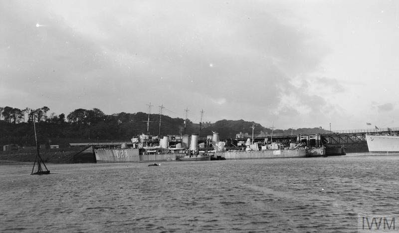 HMS Manly from the left 