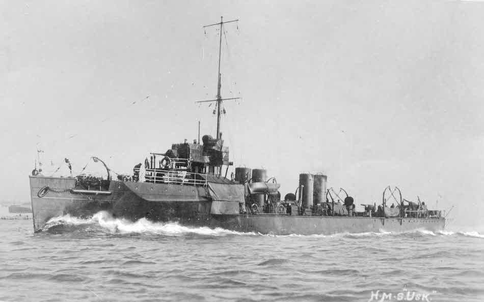 HMS Usk from the left 