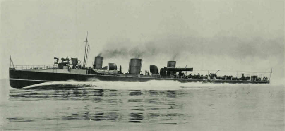 HMS Velox at Speed 