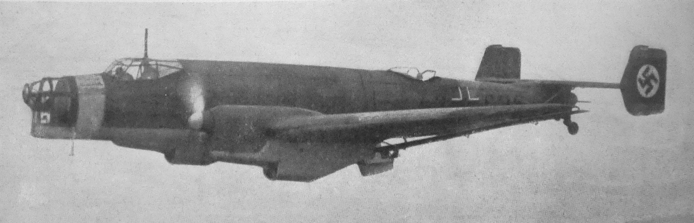 Junkers Ju 86D in flight 