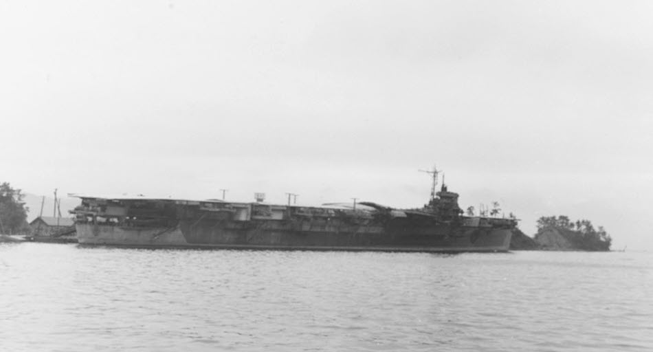 Side view of Katsuragi, Kure, October 1945 