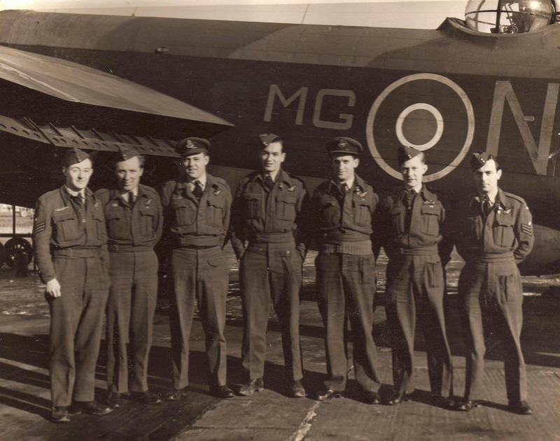 Crew of Lancaster MG-N, No.7 Squadron, April 1945 