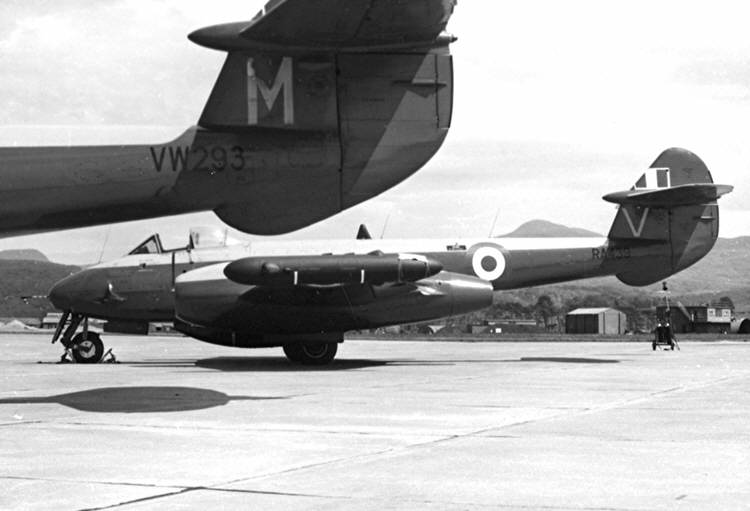 Gloster Meteor U Mk.15 on the ground 