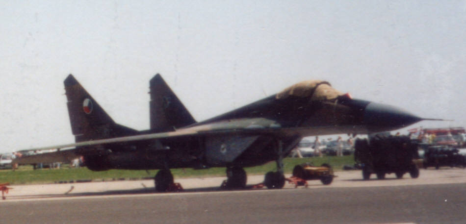 Front view of the Mig-29